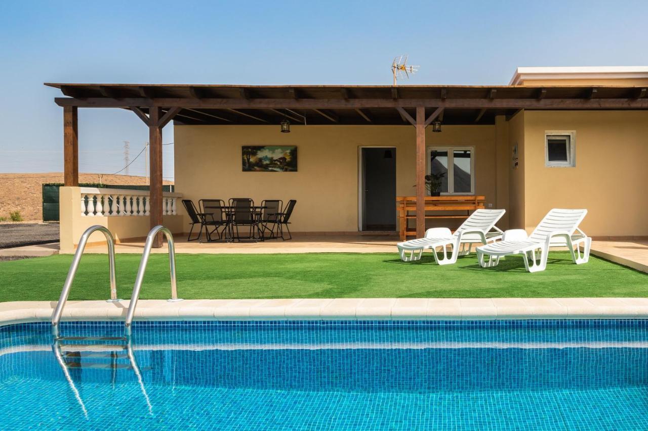 Villa Ralue Tuineje Екстер'єр фото
